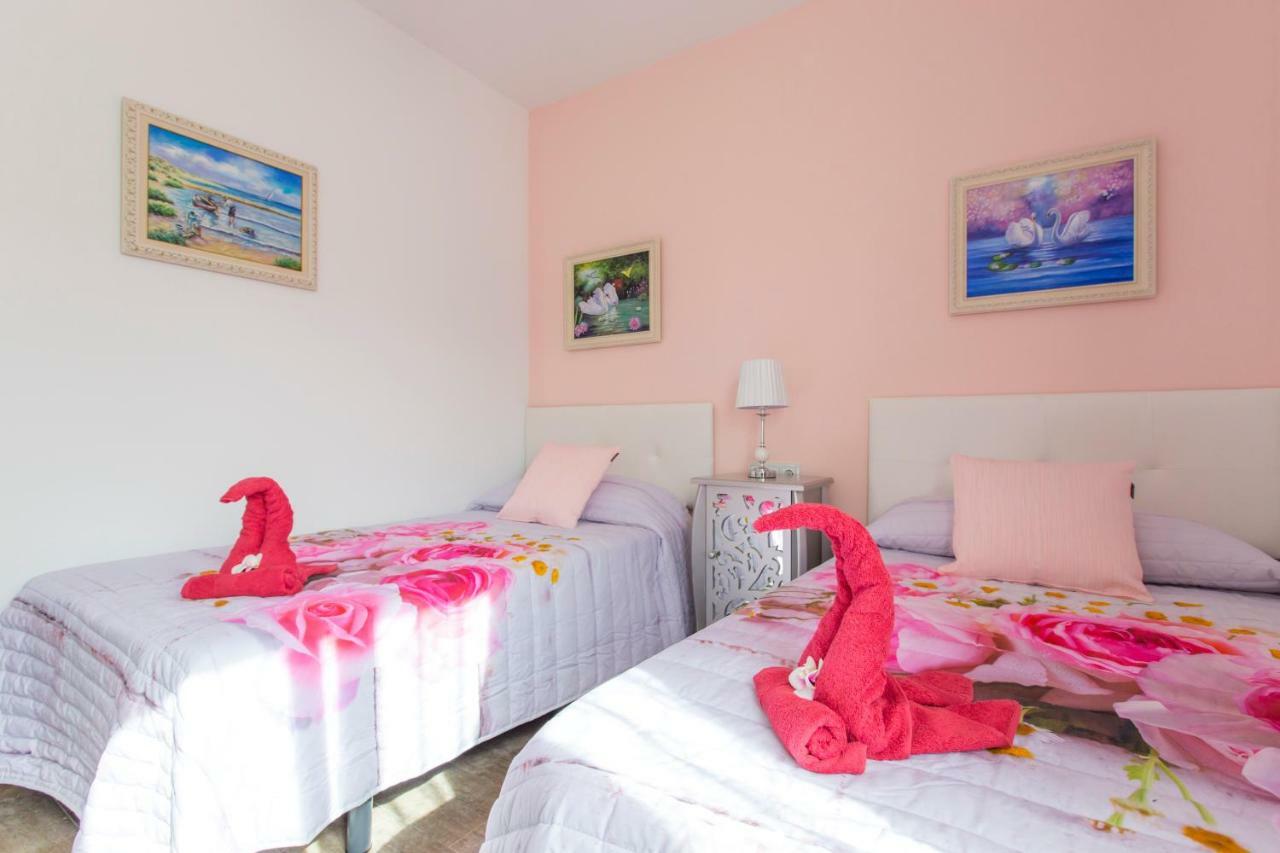 Villa Bella Lucia 3. Piscina Climatizada, Wifi, Bbq. คอร์ราเลโฮ ภายนอก รูปภาพ